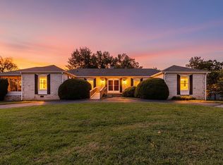 840 Hawthorne Ln, Waynesboro, VA 22980