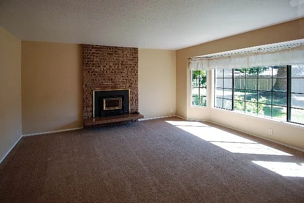 3 bed, 1264 sqft, $3,200 — Photo 4