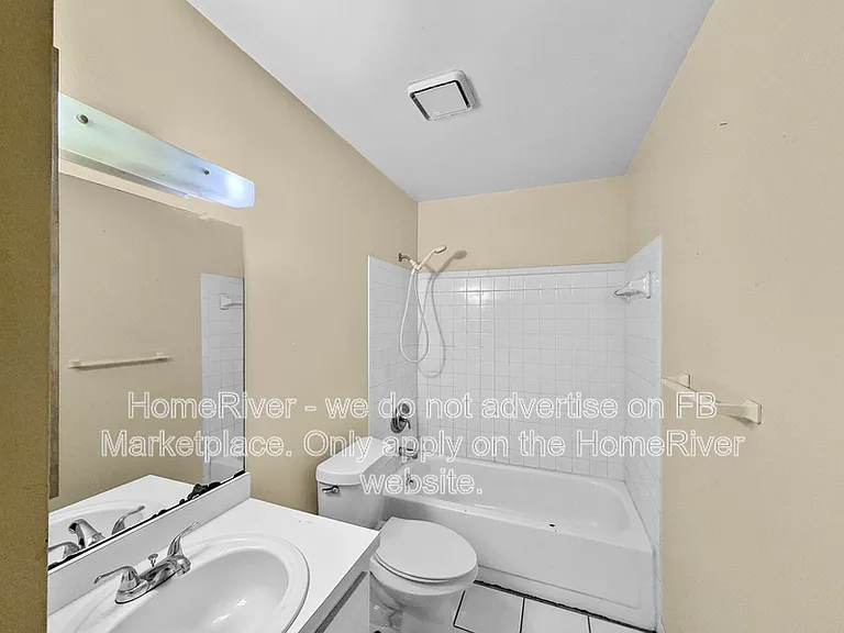 741 W Rosewood Ln — Photo 15