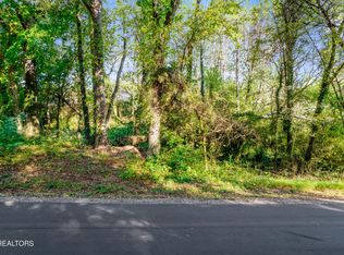 212 Chatuga Way, Loudon, TN 37774