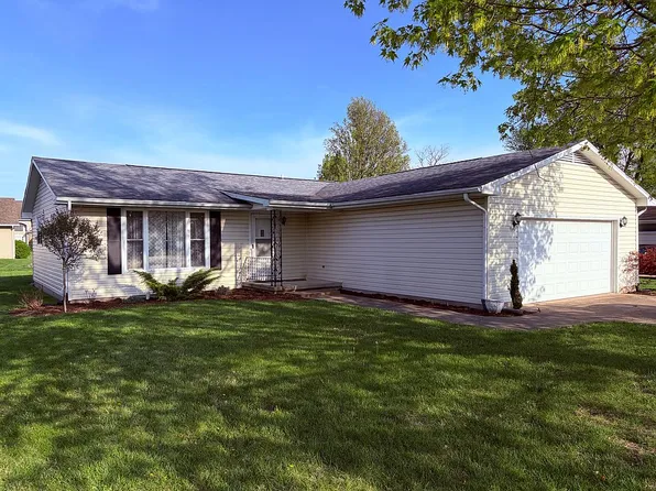 1010 Taylor St, Effingham, IL 62401