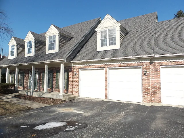 8606 Dory Ln photo 1