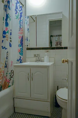 Sold by Bond New York | media 3