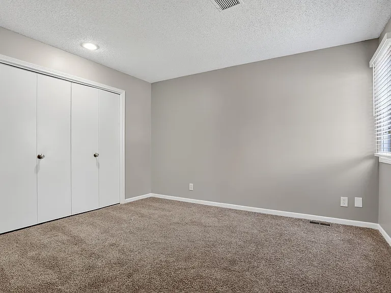 10800 W 116th St — Photo 17
