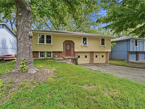 2nd image of 6493 N Delta Ave