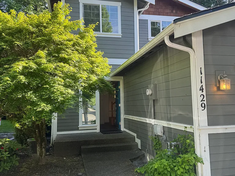 11429 SE 171st Pl — Photo 2