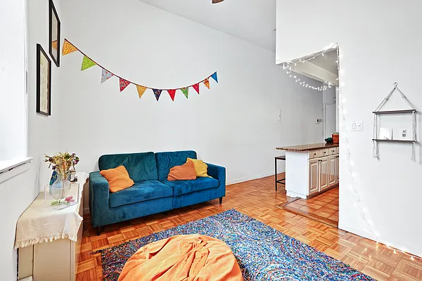 Rented by Home by Choice LLC | media 13