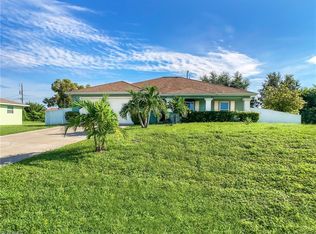 2115 NE 19th Pl, Cape Coral, FL 33909