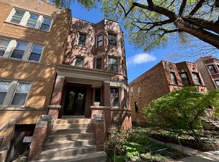 1926 W Addison St APT 3, Chicago, IL 60613