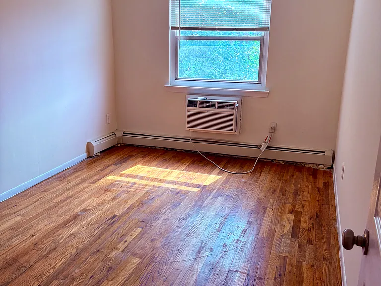 2060 Muliner Ave #2 — Photo 9