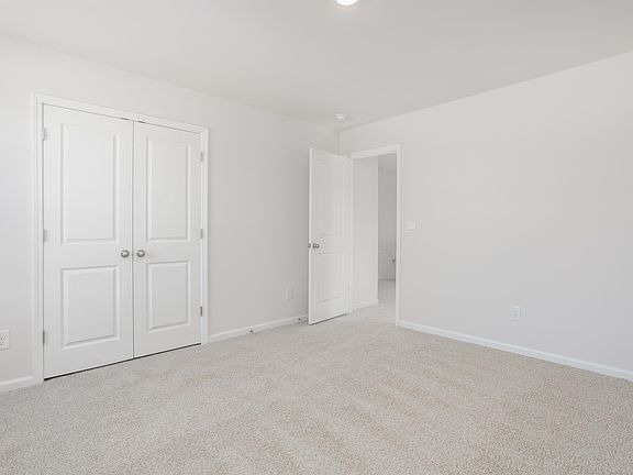 2nd image of 612 Fionn St