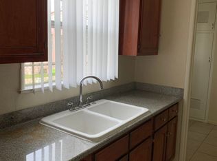 1035 W 95th St #4880323, Los Angeles, CA 90044