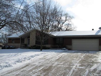 13401 W Radisson Dr, New Berlin, WI, 53151