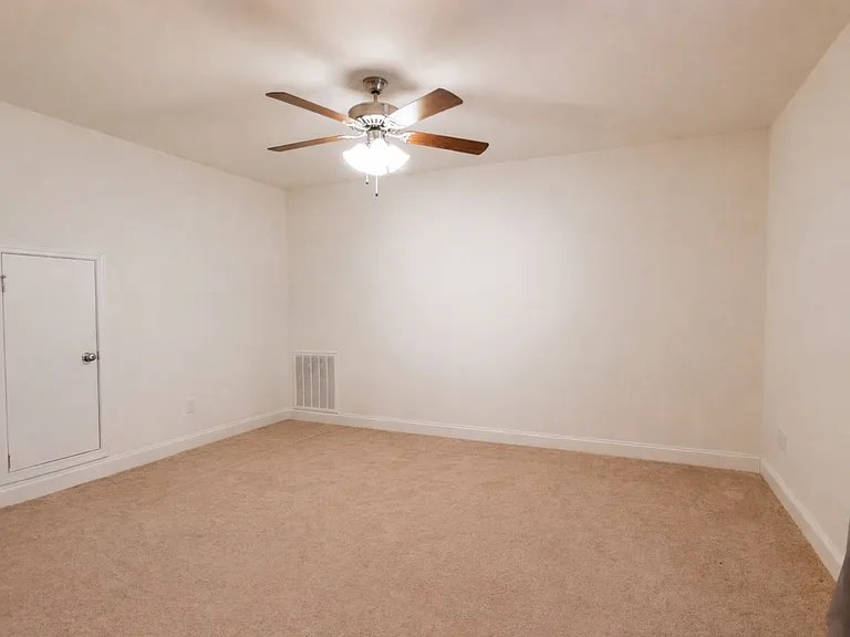 409 Trillium Creek Ct — Photo 6