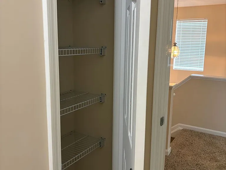 835 N Bay Overlook — Photo 41