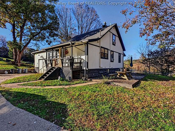 2nd image of 4174 Charleston Rd