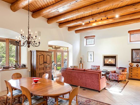 2nd image of 46 Camino Costadino