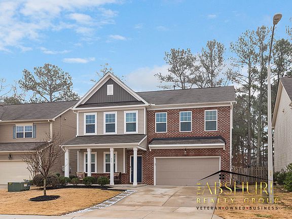 2nd image of 639 Lavenham Ln