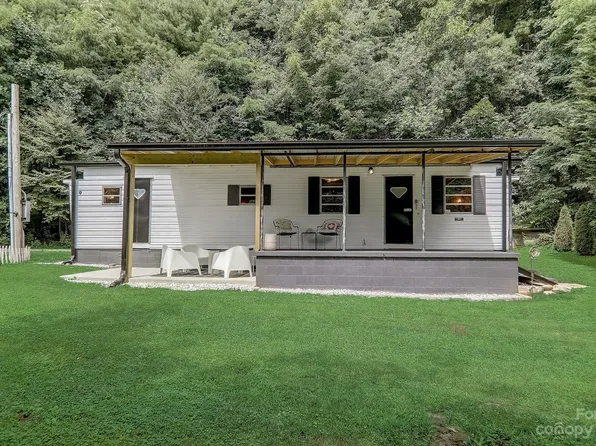 14400 Cruso Rd, Canton, NC 28716