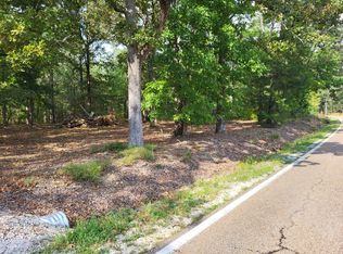 1 Birdsong Rd, Camden, TN 38320