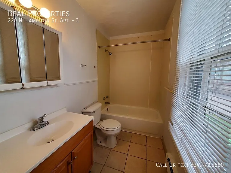 220 N Hamilton St #3 — Photo 11