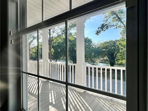3rd image of 513 Water Lilly Rd