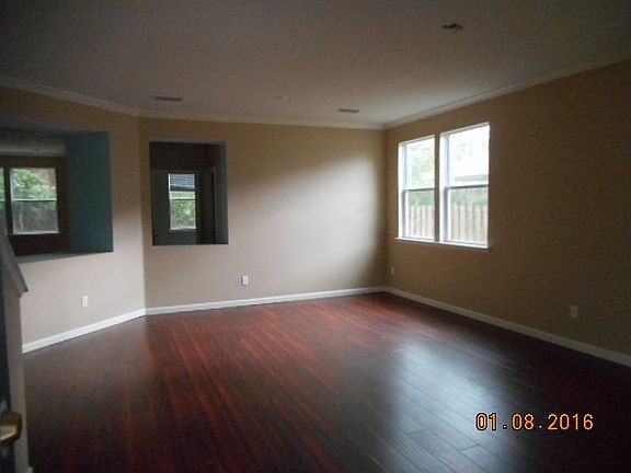 2nd image of 164 Camden Cay Dr