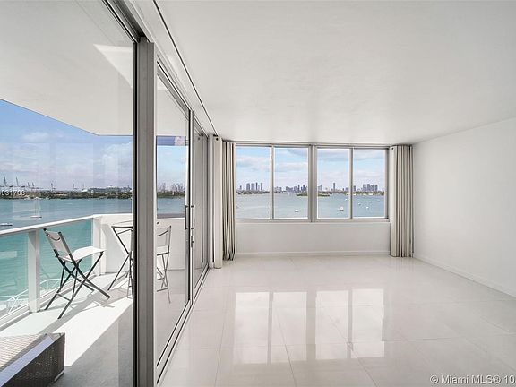 3rd image of 1200 West Ave APT 906