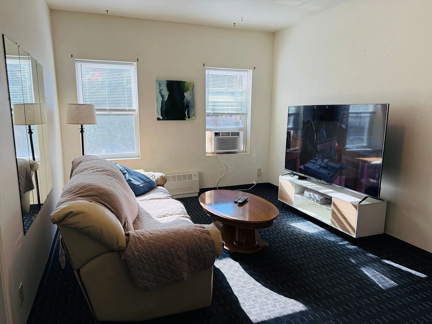 Near Hospitals: All Utilities Included 2 Bedroom (even WiFi & Cable TV!) — Photo 1
