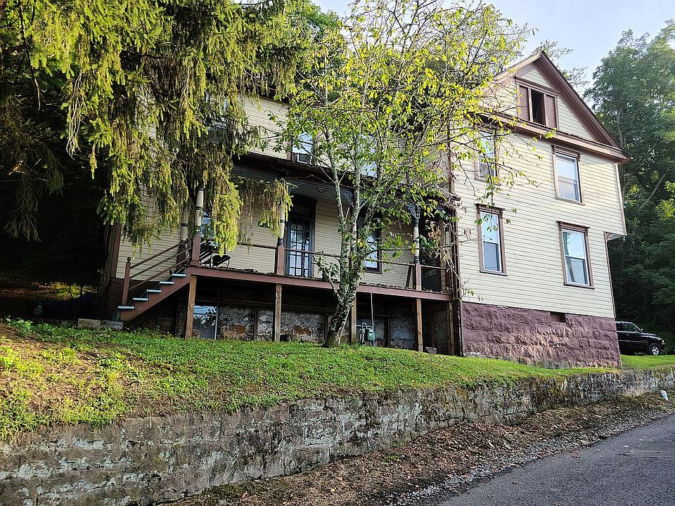 1st image of 358 Warder Ave