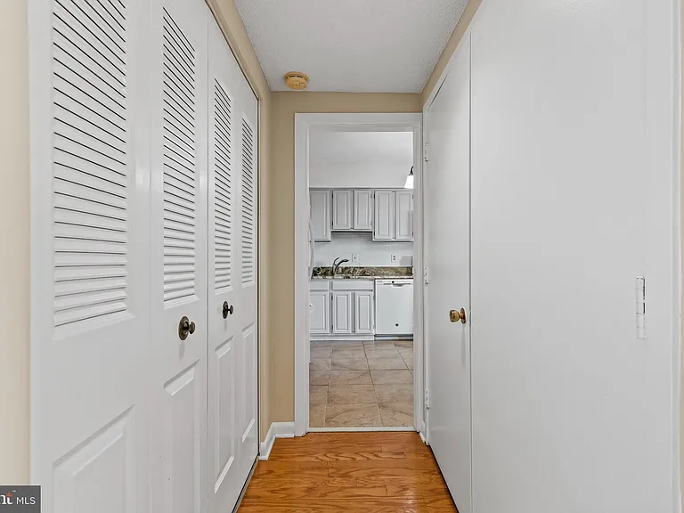 3709 S George Mason Dr E #1609 — Photo 10