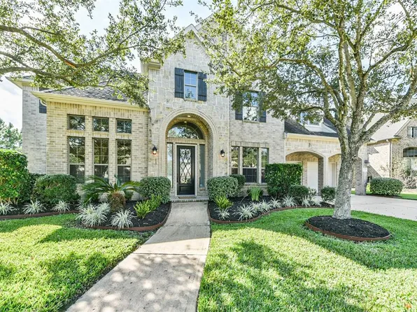 2714 Ravens Creek Dr, Pearland, TX 77584