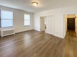 32-86 35th St UNIT 11A, Astoria, NY 11106