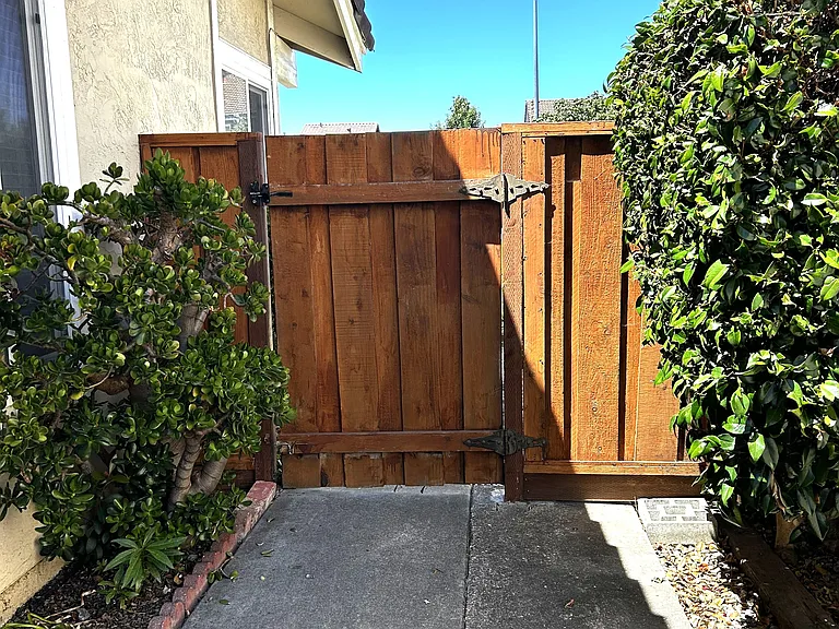 4752 Jaques Ct — Photo 25