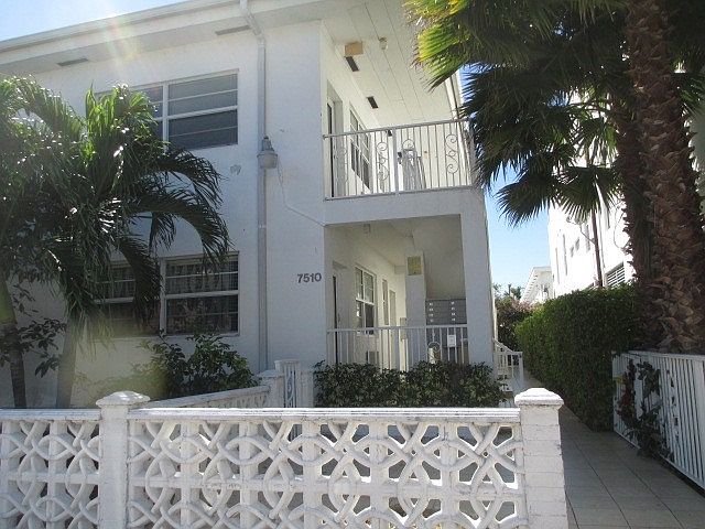 1st image of 7510 Carlyle Ave APT 5