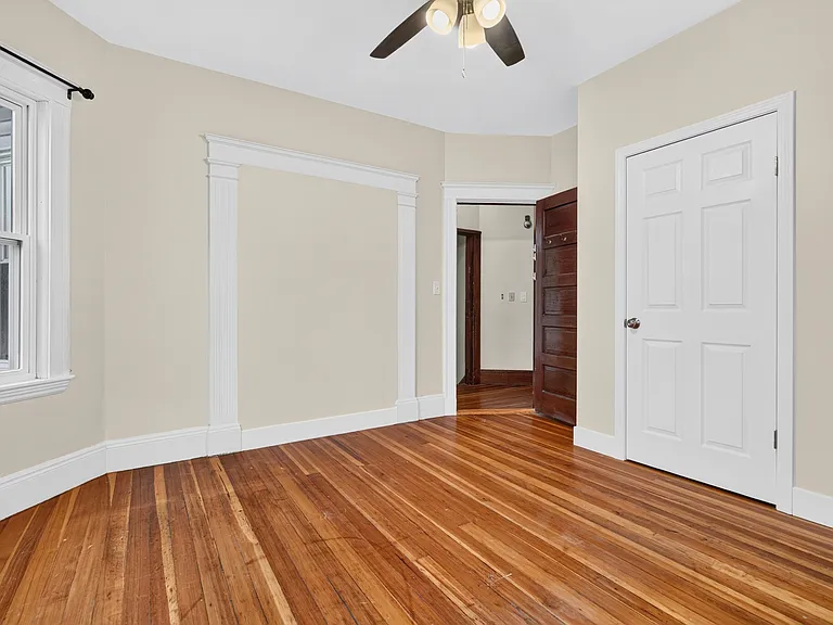 45 Edwin St #2 — Photo 11