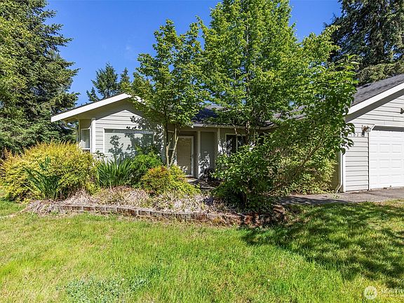 2nd image of 5621 and 5623 Delia Lane SW