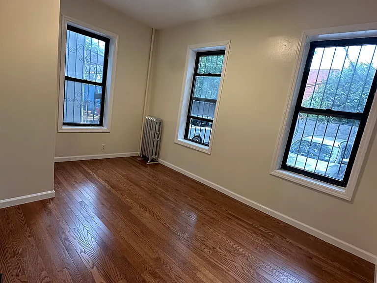 2519 Beverley Rd #1 — Photo 7
