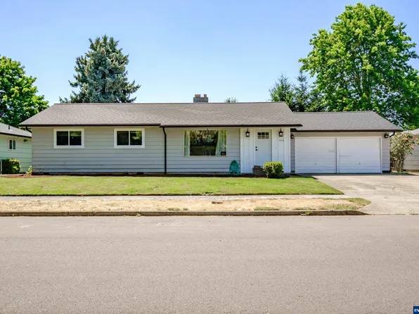 3068 Wooddale Ave NE, Salem, OR 97301