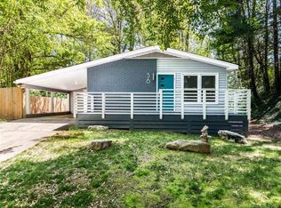 56 Talmadge Ct, Asheville, NC 28806
