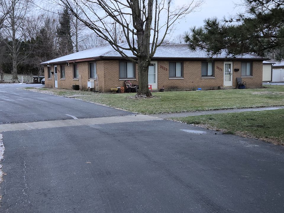 Attractive yard and great, quiet neighbors