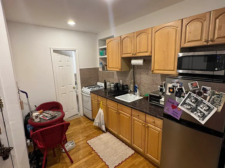 55 Clinton St #3 — Photo 6