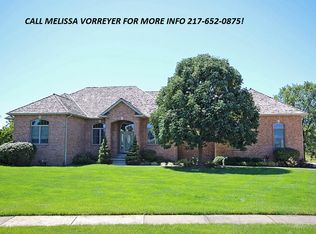 1238 Golf Crest Ct, Springfield, IL 62707