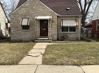 4526 N 26th St, Milwaukee, WI 53209