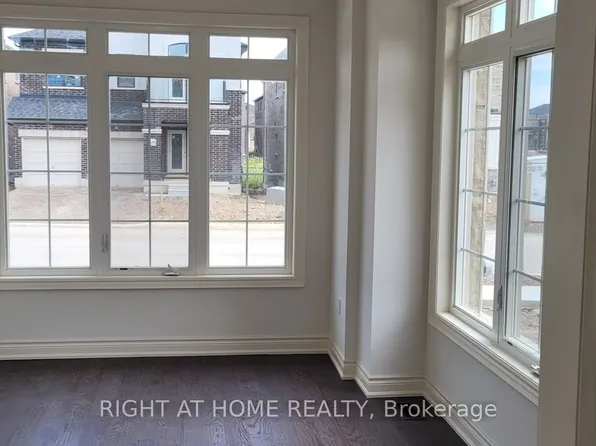 184 Granite Ridge Trl, Hamilton, ON L8B 1Z1