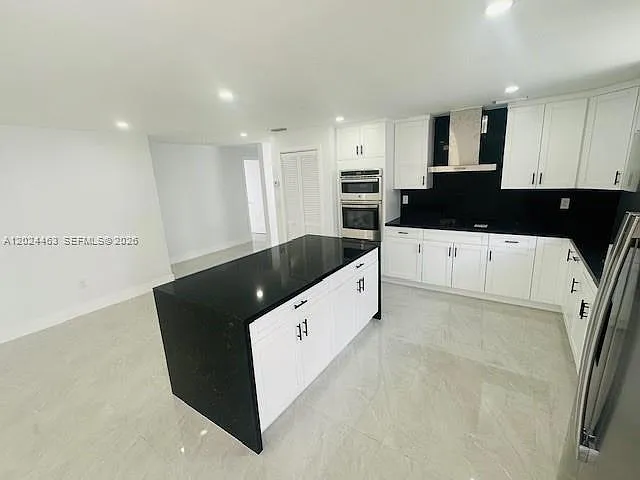 11870 SW 5th St #1 — Photo 7