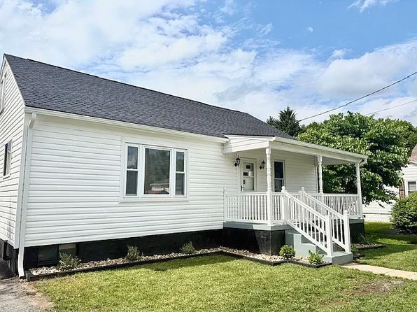 108 Poplar Ave, Clearfield, PA 16830