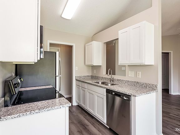 4th image of 1533 Long Paw Ln