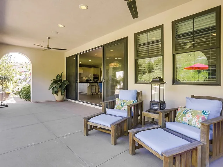 16961 Crescent Creek Dr — Photo 52