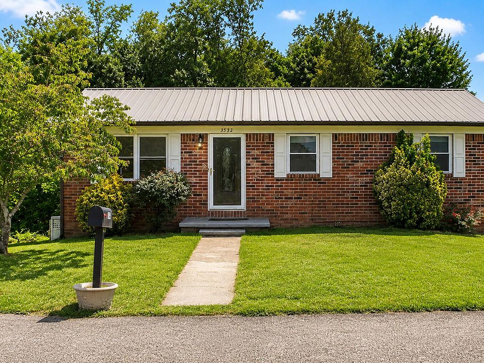 1st image of 3532 Crawford Dr SE